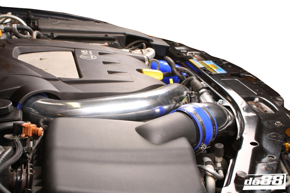 do88 - SAAB 9-3 2.8T V6 06-11 Inlet pipe with Blue hoses - IR-100B
