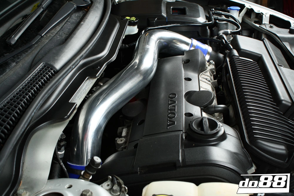 do88 - Volvo C30/C70/S40/V50 Turbo 04-13 (13-) Inlet pipe, Blue hoses - IR-V50-B