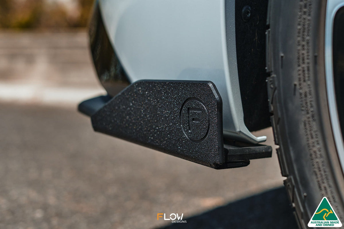 Flow Designs - MK8 Golf R Rear Spat Winglets (Pair)