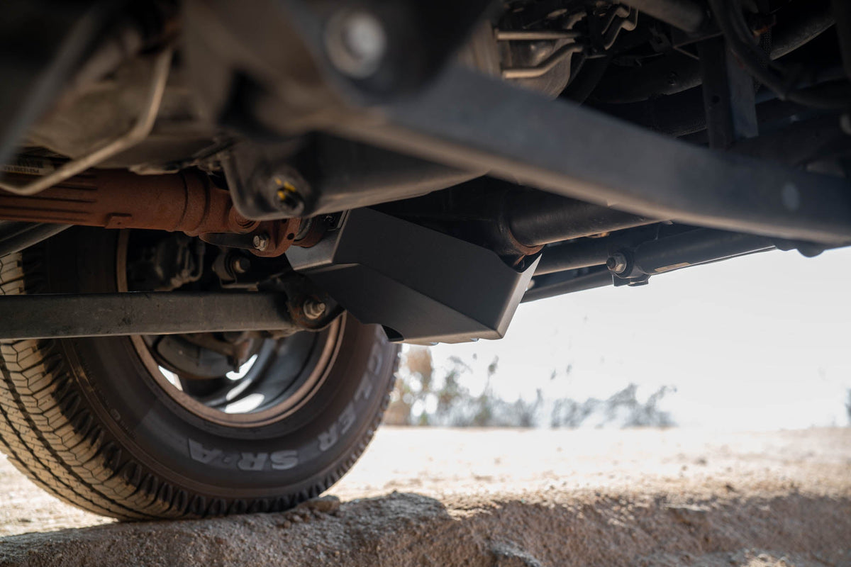 DV8 Offroad - 2007-2018 Jeep Wrangler JK Dana 30 Front Differential Skid Plate - SPJK-11