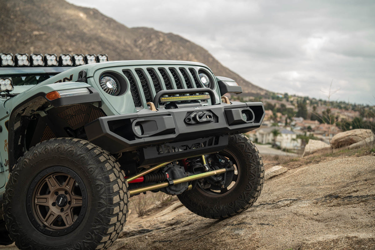DV8 Offroad - 2018-2026 Jeep Wrangler JL & 2020-2025 Gladiator JT OE Plus Front Bumper - FBJL-13