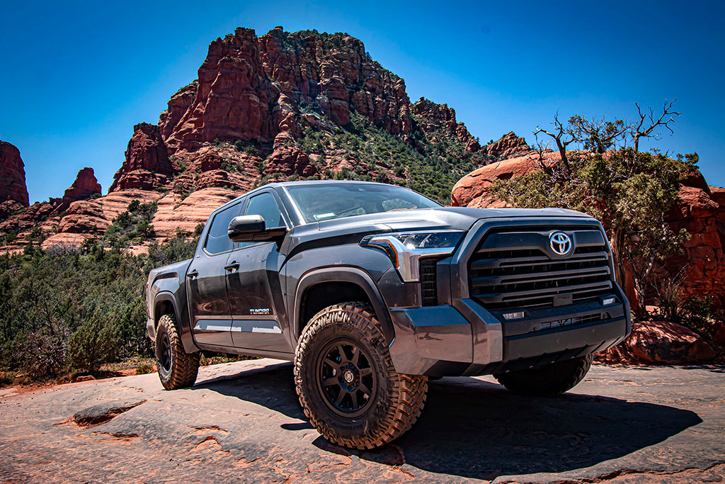 ICON 2022+ Toyota Tundra 0-2.25in Stage 2 Suspension System - K53191