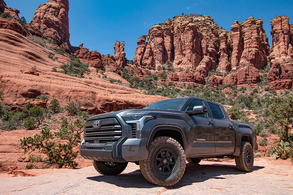 ICON 2022+ Toyota Tundra 0-2.25in Stage 2 Suspension System - K53191