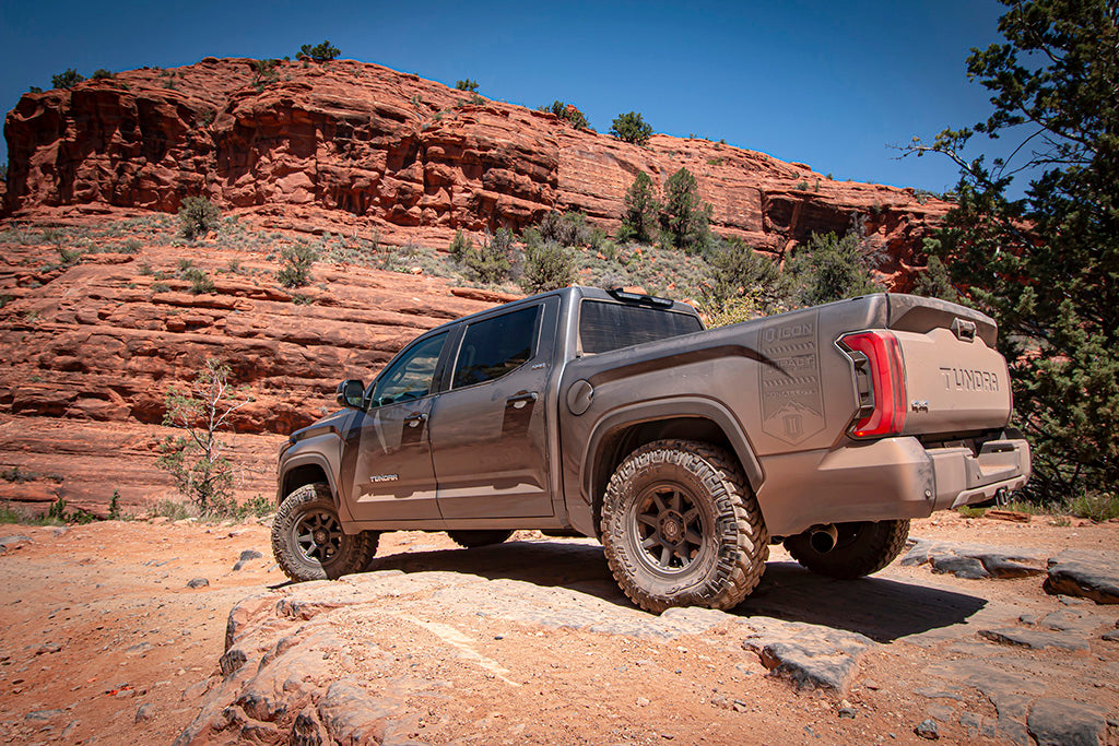 ICON 2022+ Toyota Tundra 0-2.25in Stage 2 Suspension System - K53191