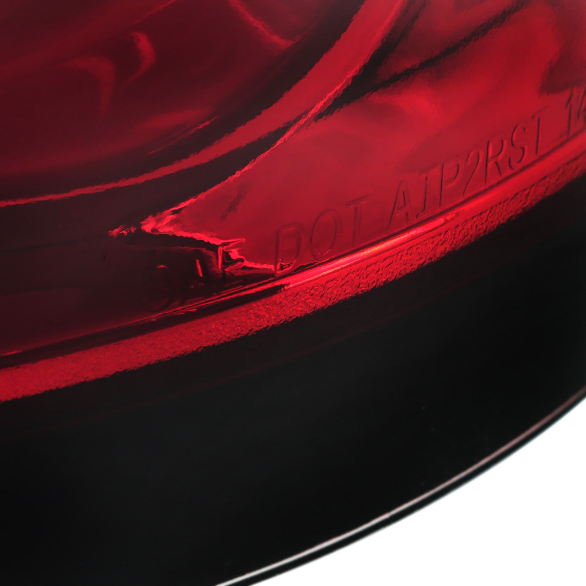 Spec-D Tuning - 2014-2018 GMC Sierra 1500/2500HD/3500HD LED Tail Lights (Chrome Housing/Red Lens) - LT-SIE14RLED-TM