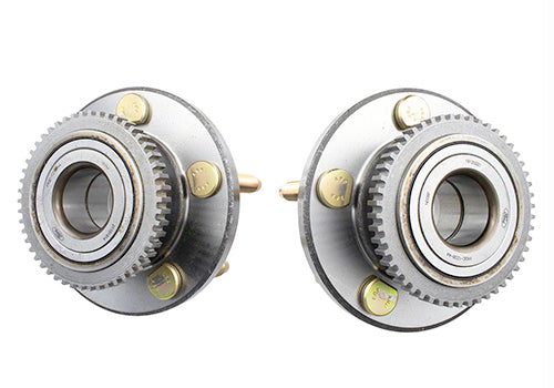 Ford Performance - 2015-2021 Mustang Front Wheel Hub Kit W/ Arp Studs - M-1104-AB