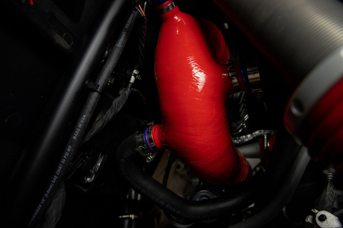 Mishimoto 2016+ Polaris RZR XP Turbo Silicone Intake J-Tube - Black - MMHOSE-RZR-16AIBK for 2016-2024 Polaris RZR XP - instal