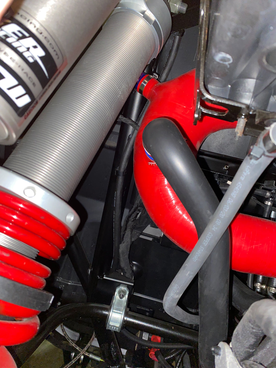 Mishimoto 2016+ Polaris RZR XP Turbo Silicone Intake J-Tube - Black - MMHOSE-RZR-16AIBK for 2016-2024 Polaris RZR XP - detail