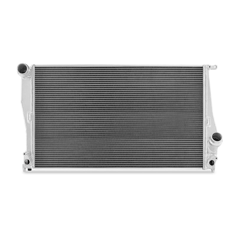 Mishimoto 2006-2013 BMW 335i/135i (Automatic) Performance Aluminum Radiator - MMRAD-E90-07A for 2007-2013 BMW 3 Series - angl