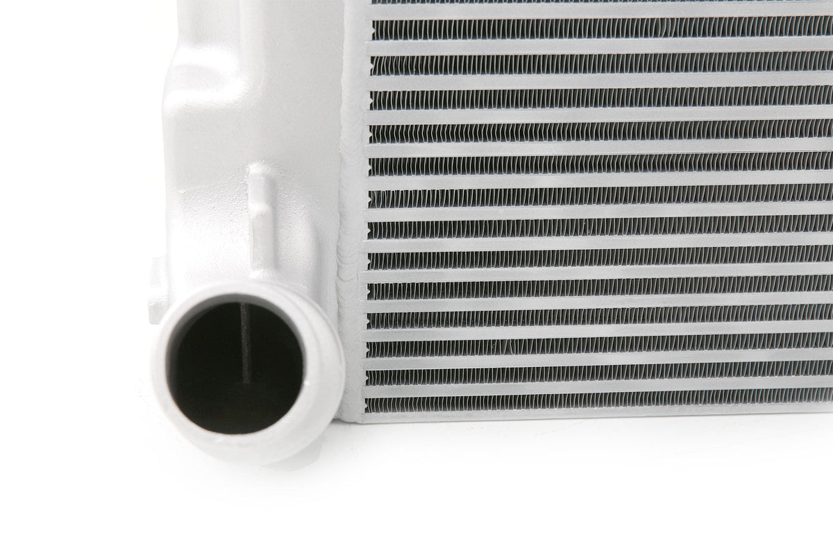 cp-e ∆Core™ Race V2 Ford Mustang EcoBoost FMIC Front Mount Intercooler