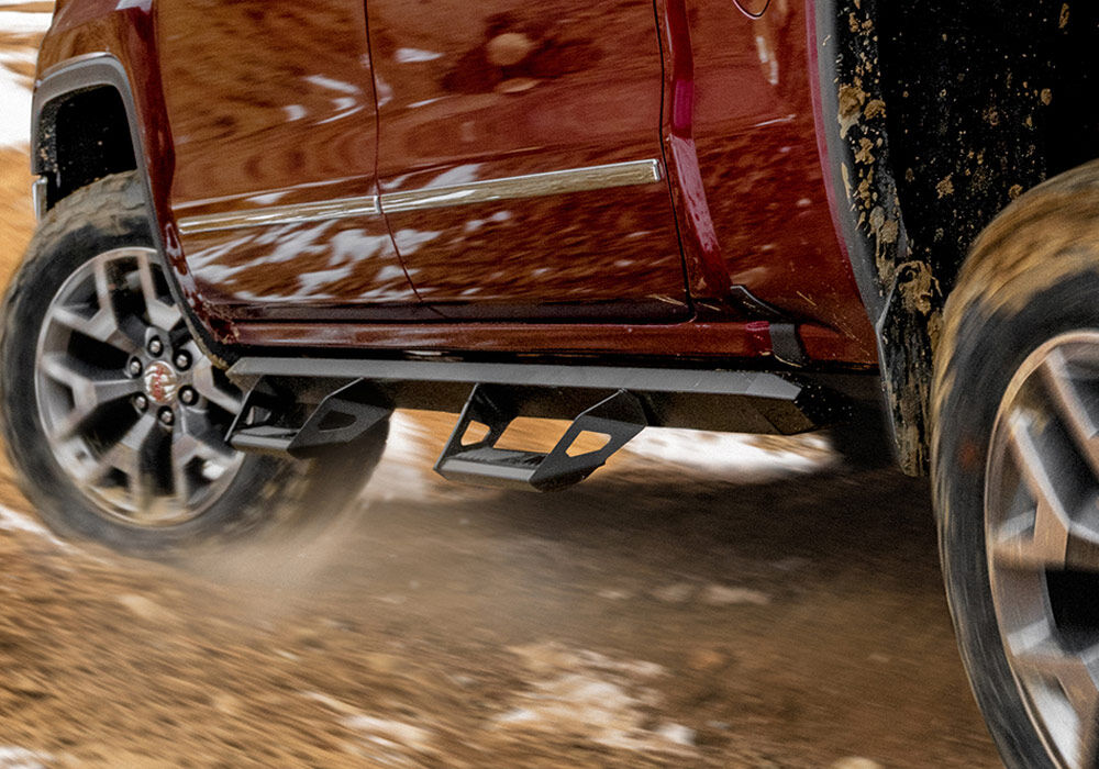 N-Fab Predator Pro 19-20 Chevy/GMC 1500 Crew Cab - Cab Length - Tex. Black - PRC1980CC-TX