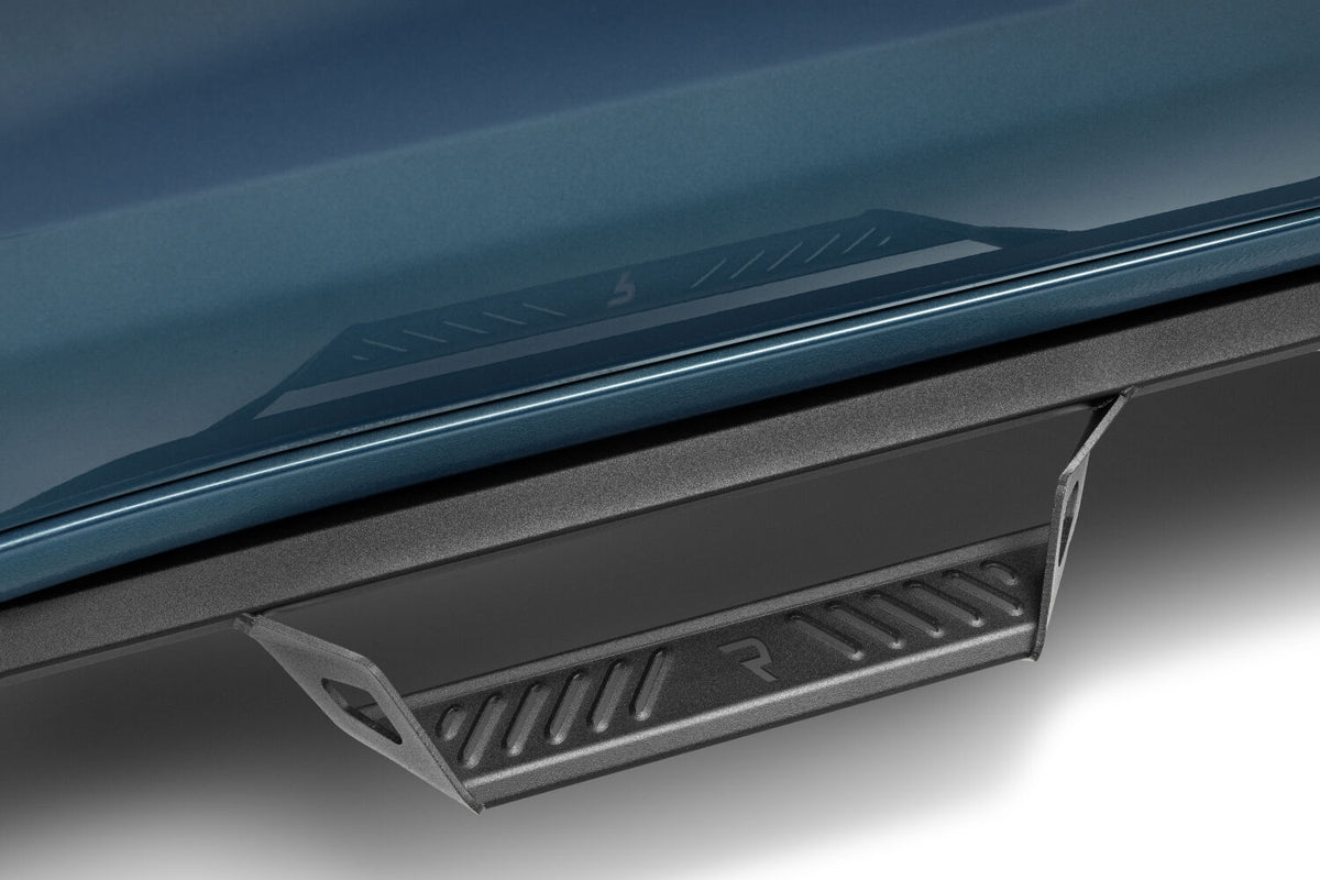 N-Fab Predator Pro 19-20 Chevy/GMC 1500 Crew Cab - Cab Length - Tex. Black - PRC1980CC-TX
