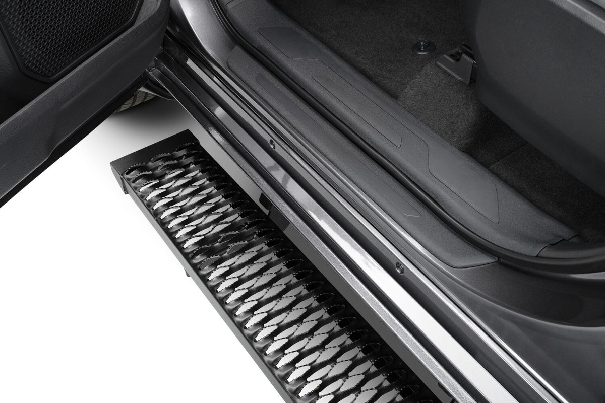 N-Fab Growler Fleet 07-19 Toyota Tundra Crew Cab - Cab Length - Tex. Black - GFT07CC-TX