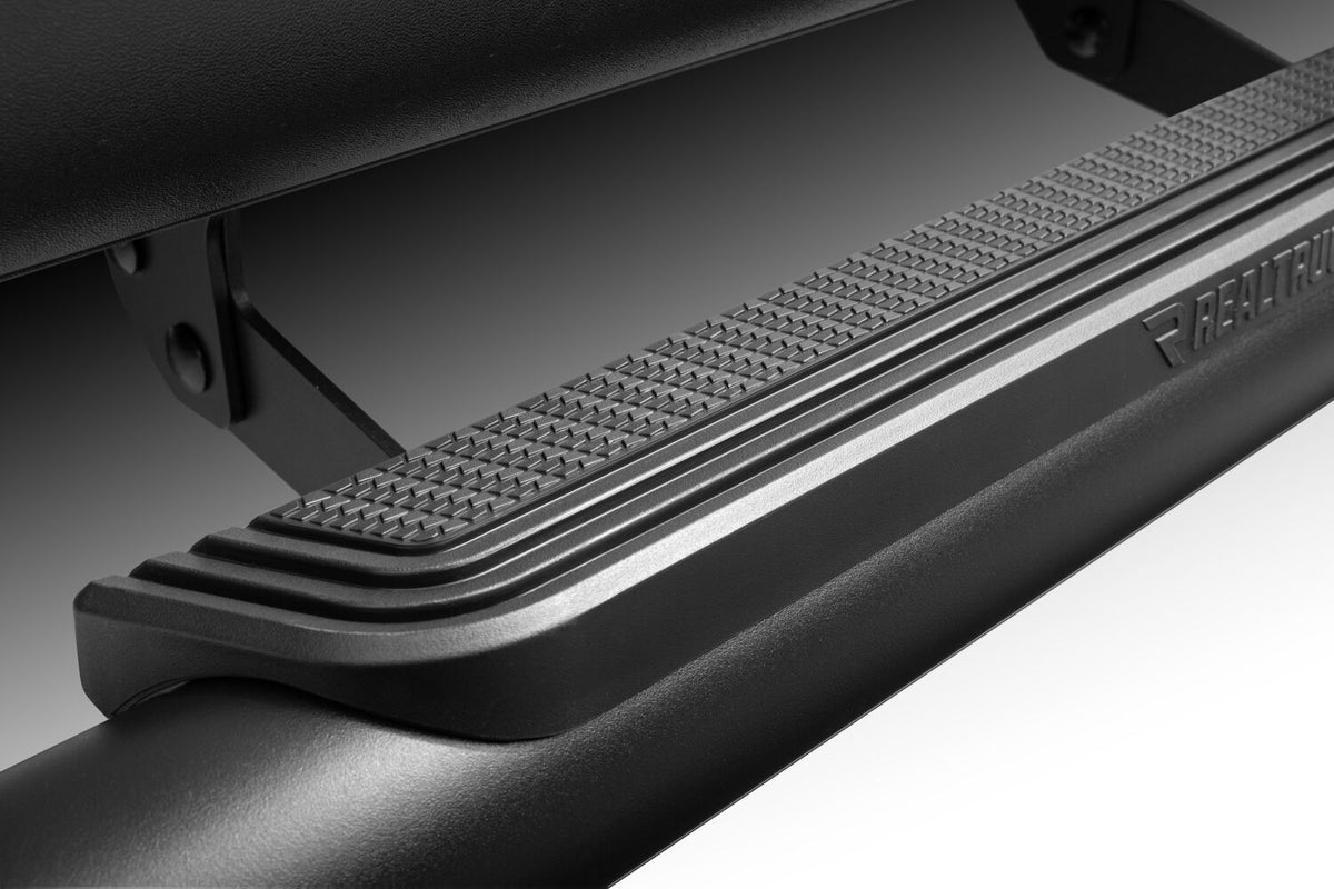 RealTruck 19-26 Chevy Silverado/GMC Sierra 1500 Crew Cab Traxio 3in Nerf Bars - Textured Black - view 3