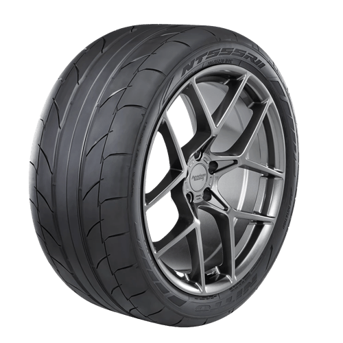 Nitto NT555RII 275/35R20 Summer