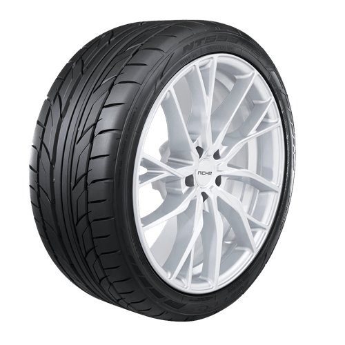 Nitto NT555 G2 255/45ZR20 Summer