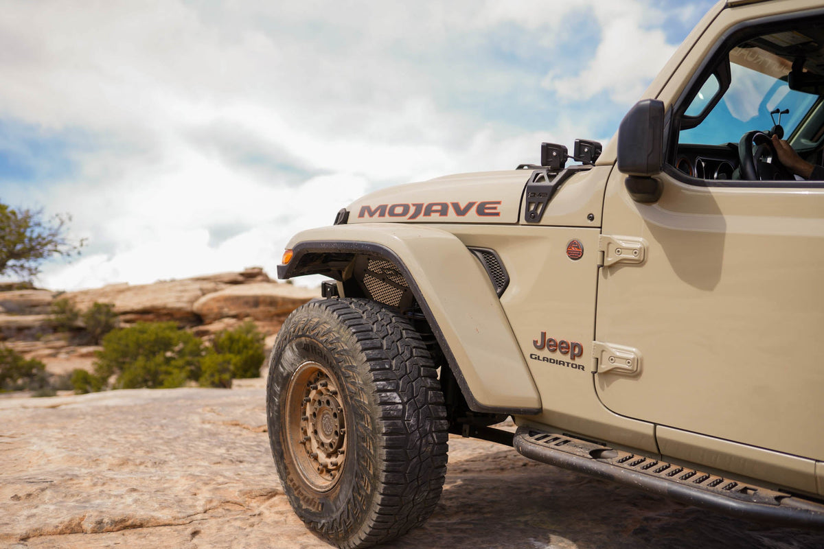 DV8 Offroad - 2018-2025 Jeep Wrangler JL & 2020-2025 Gladiator JT | Front Inner Fenders - INFEND-06FB