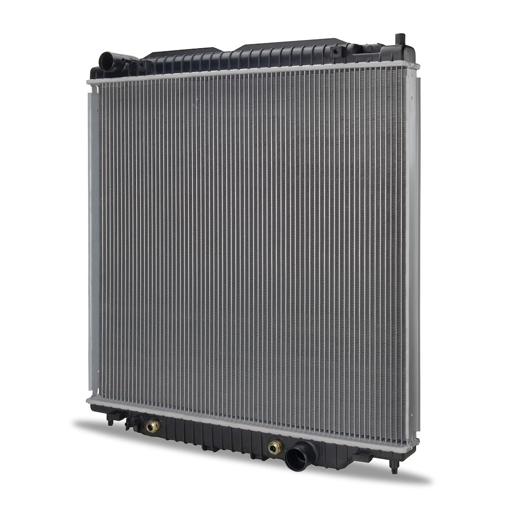 Mishimoto 2005-2007 Ford F-Series Super Duty Replacement Radiator - R2886-AT for 2005-2007 Ford F 250 - detail view