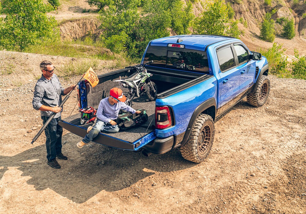 Retrax 21-25 Ford F-150 Super Crew/Super Cab/Lightning (5.5ft Bed) Retrax IX - 30378