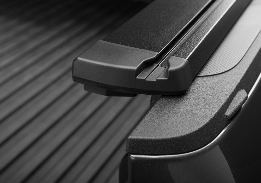 Retrax 2024 Ford Ranger (5ft Bed) EQ Electric Retractable Tonneau Cover w/ T-Slot Rails - EQ0338