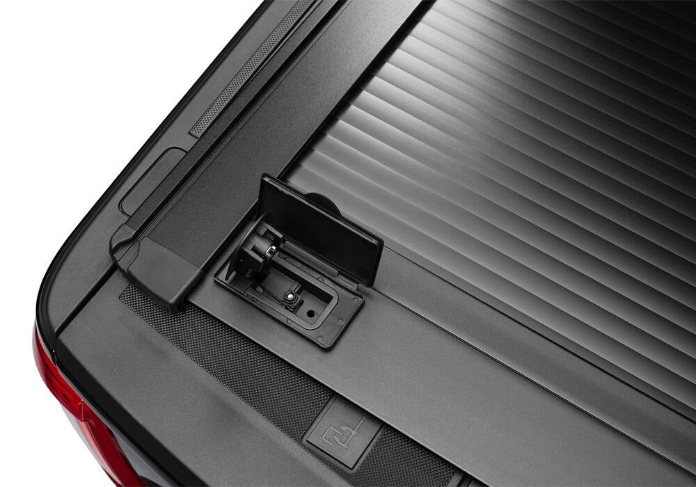 Retrax 17-25 Honda Ridgeline 5.4 ft Bed RetraxONE XR - T-60502