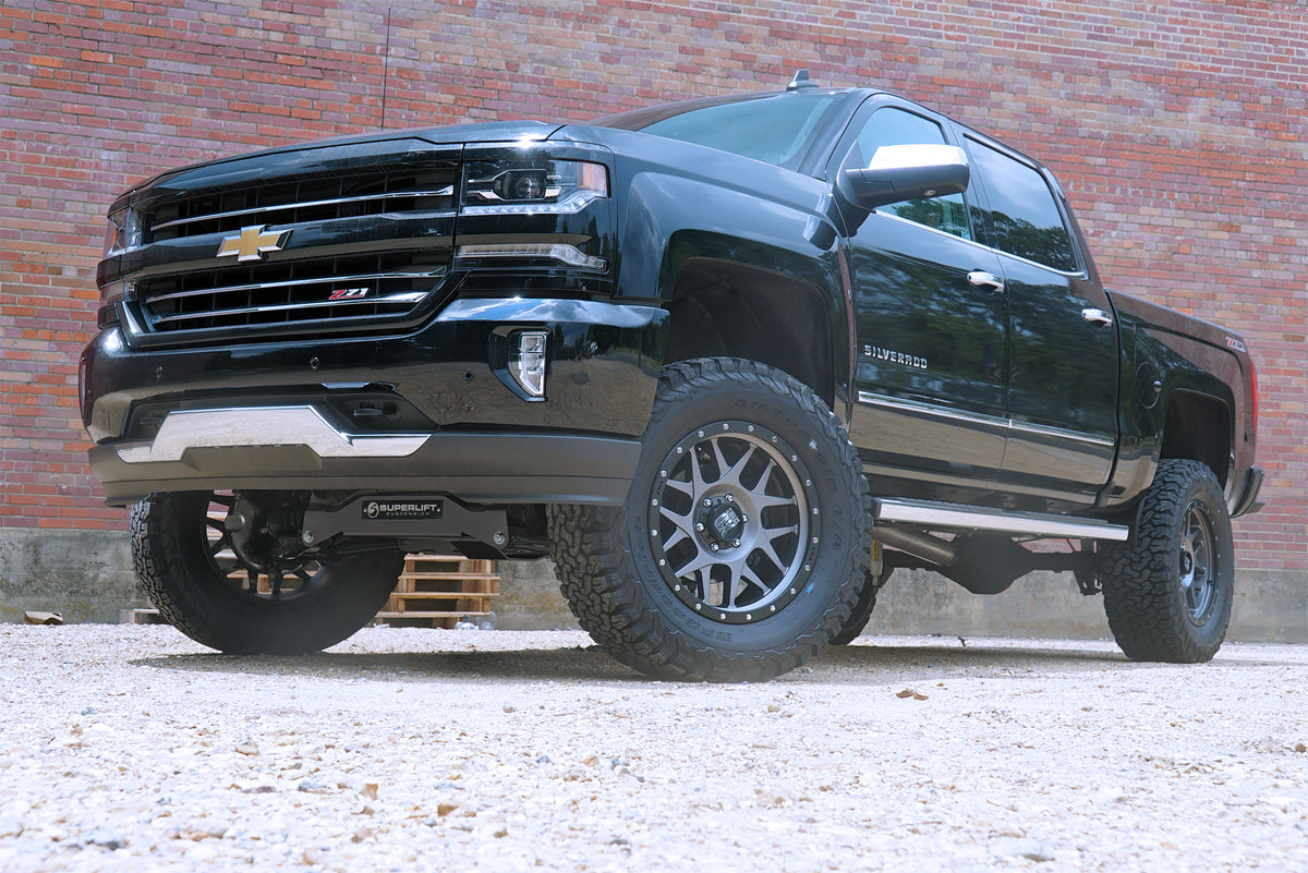 Superlift 14-16 Chevy Silv 1500 4WD 6.5in Lift Kit w/Cast Steel Control Arms & Superlift Rear Shocks - K160 - mounted