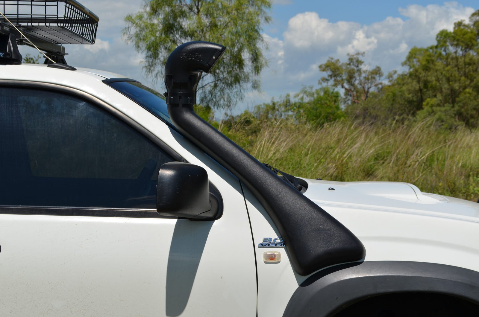 DOBINSONS SNORKEL KIT FOR ISUZU D-MAX 1ST GEN 3.0L DIESEL - RIGHT SIDE MOUNT - SN21-3383