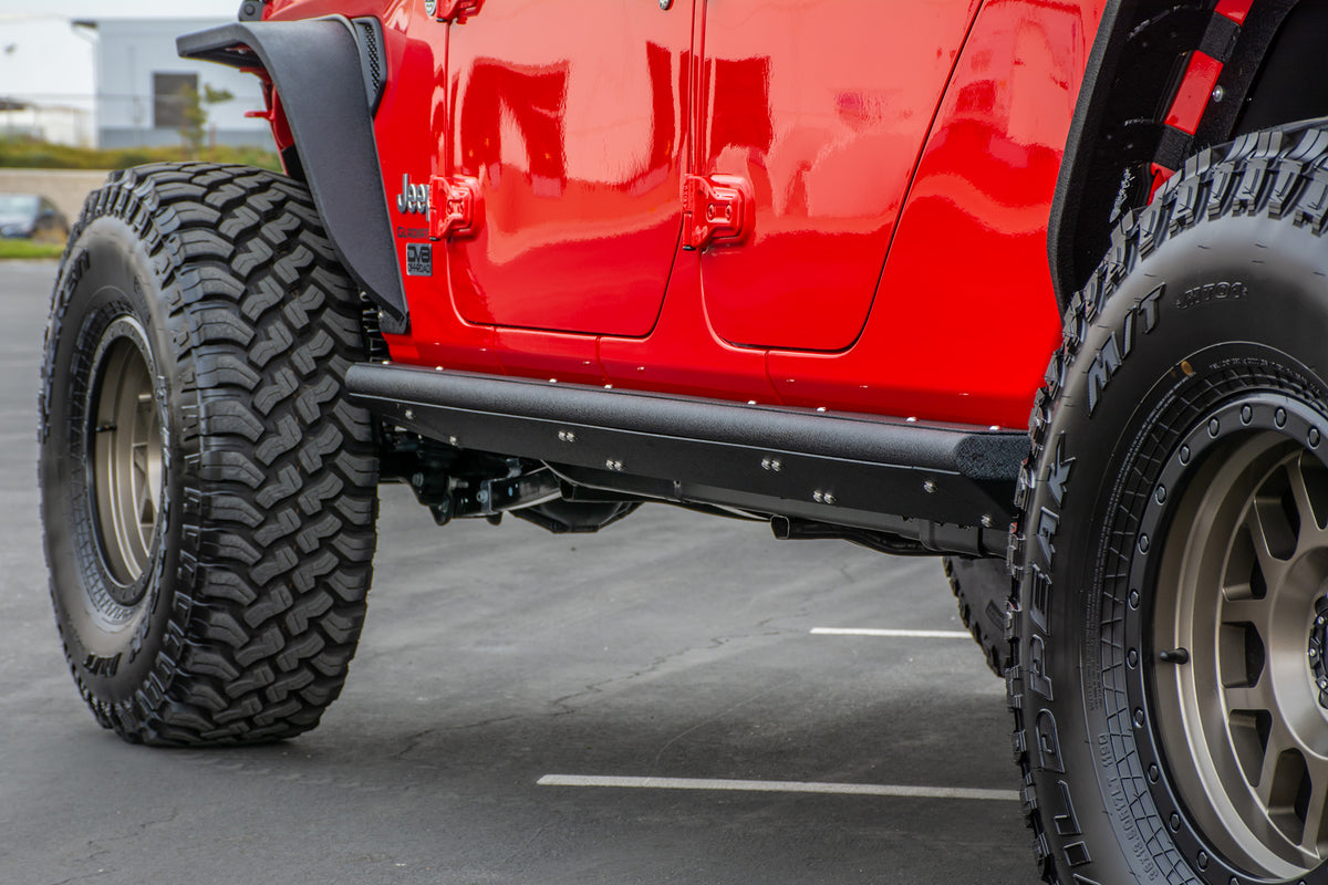 DV8 Offroad - Rock Slider with Step; Pair - SRGL-02