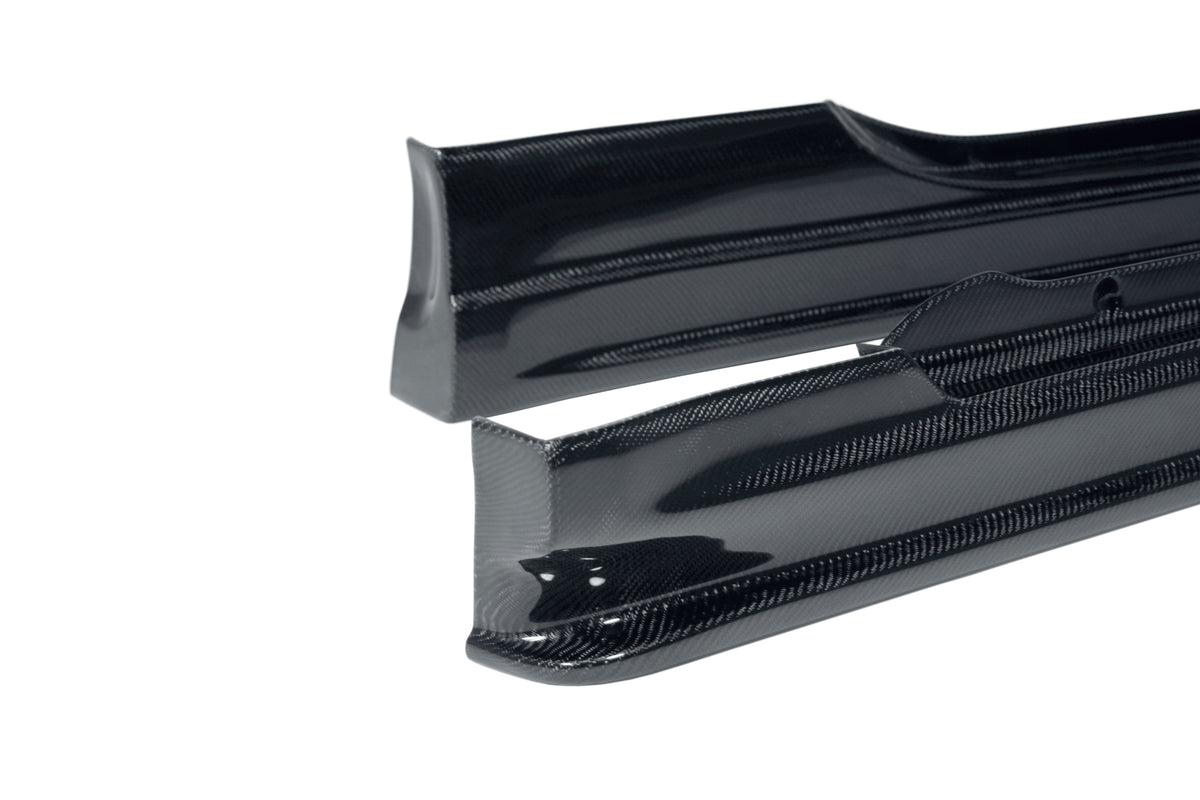 Seibon 02-08 Nissan 350Z CW Carbon Fiber Side Skirts - SS0205NS350-CW