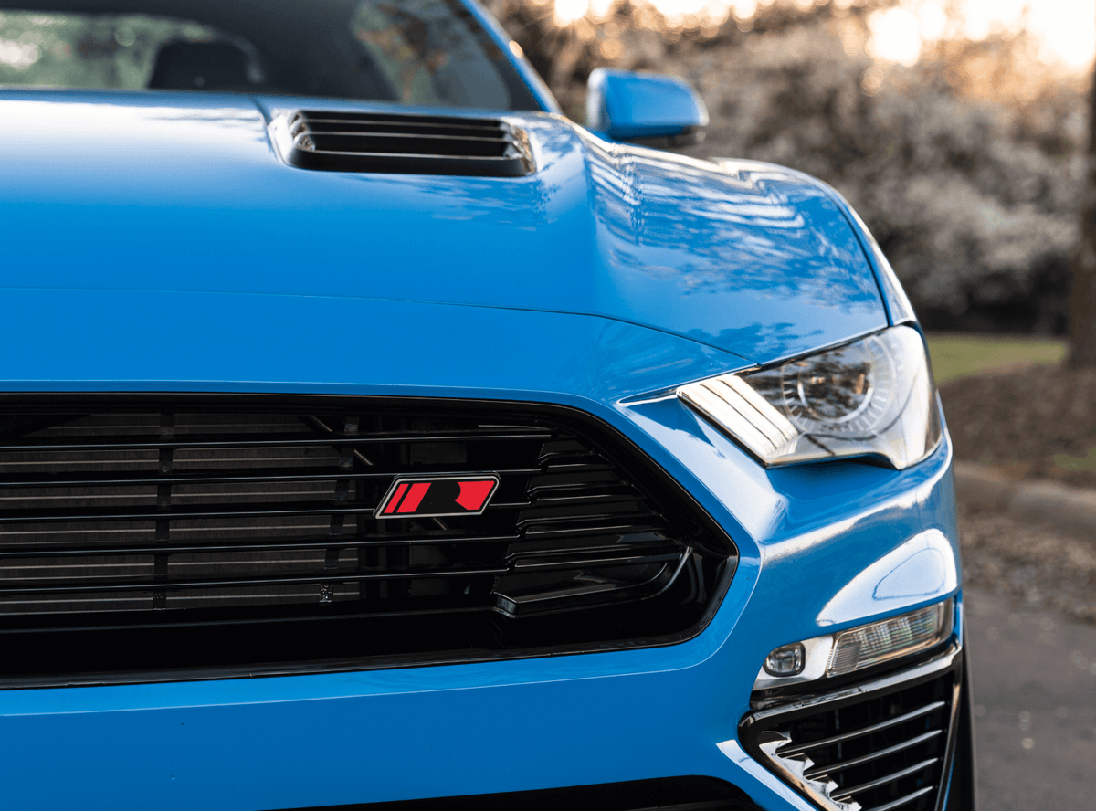 Roush 2018-2023 Mustang Hood Heat Extractors - Gloss Black - 422325