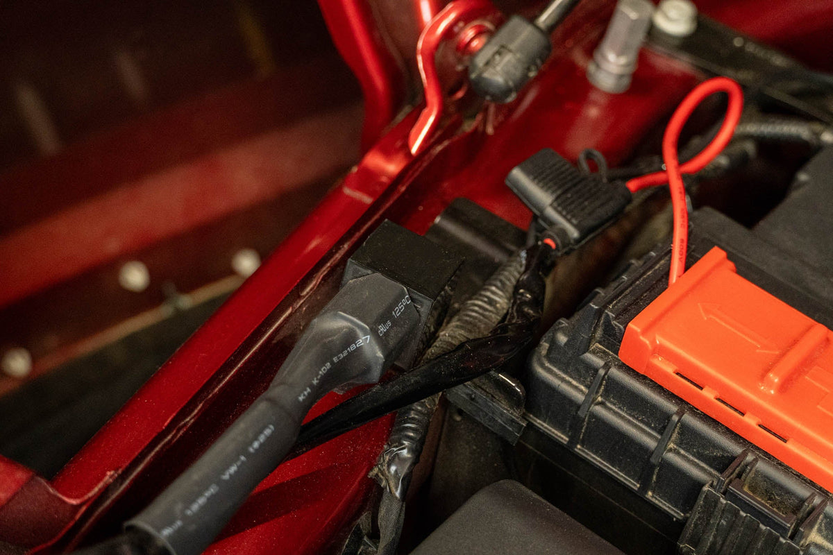 DV8 Offroad - 60 AMP Wire Harness w/ Switch & DTP Connector - UNWH-01