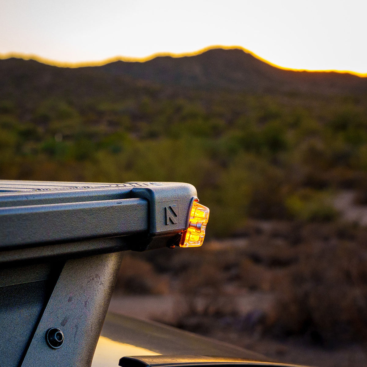 ARB Nacho Nano Base Rack Corner Cap 4-Light Kit - V5AR2