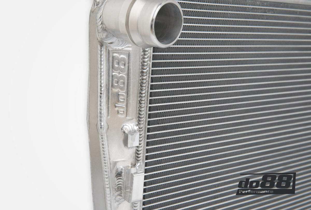 do88 - BMW 135i 335i 35i N54 N55 Manual 2007-2013 (E9X E82 E89) Radiator - WC-390