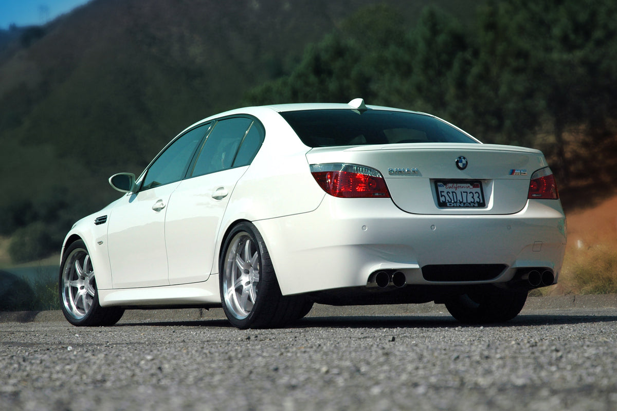 Dinan - Free Flow Axle-Back Exhaust - 2006-2010 BMW M5 - D660-0009A-BLK
