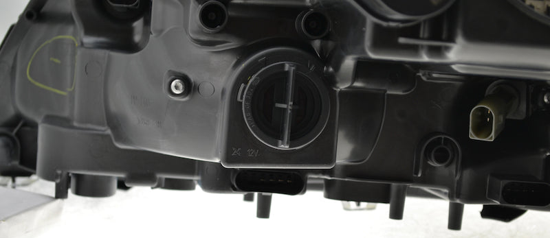 Hella 2007-2007 Mercedes-Benz GL320 Headlight Assembly - 263400461