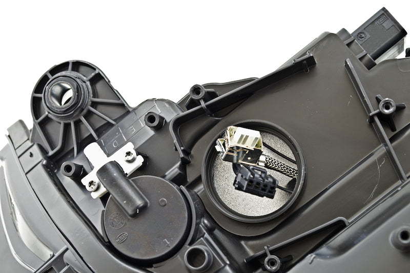 Hella Bixen Audi A3 S3 15 - Headlamp Rh - 010740361