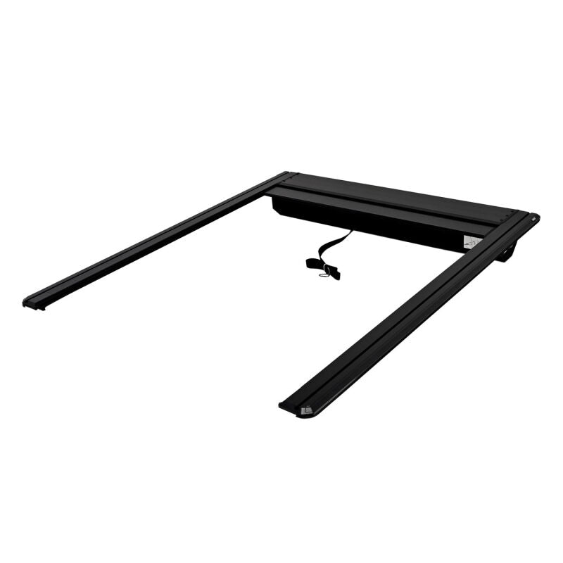 Westin 19-26 GM Silverado/Sierra 2500/3500 6ft 6in Bed Manual Retractable Tonneau Cover - Black - 19-63995