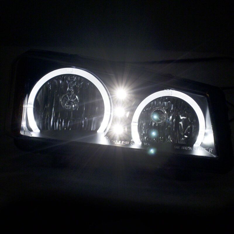 Raxiom 03-06 Chevrolet Silverado 1500 Dual LED Halo Projector Headlights- Black - Clear Lens - S112704 - close-up view 2