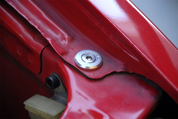 Skunk2 Large Fender Clear Anodized Washer Kit (6 Pcs.) - 649-05-0220 by Skunk2 Racing - front view