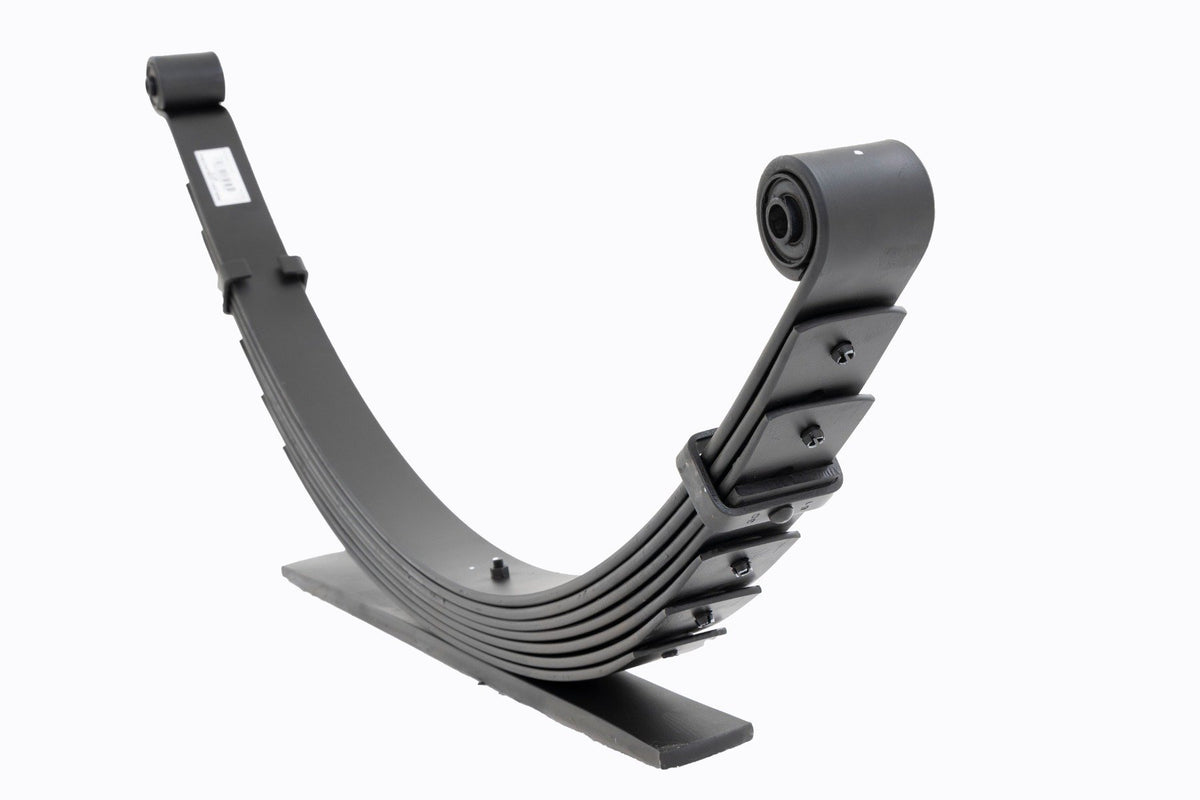 Rear Leaf Springs | 8&quot; Lift | Pair | Ford F-250/F-350 Super Duty 4WD (99-07)