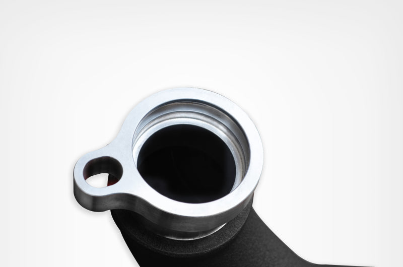 Injen 15-18 BMW M3(F80)/M4 (F82/83) 3.0L L6 Twin Turbo 2PC Aluminum Int. Charge Pipe - Wrinkle Black - SES1116ICPWB