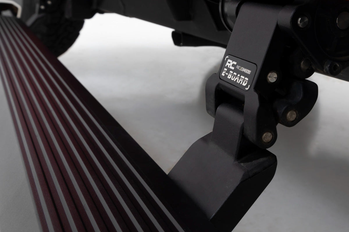 Rough Country - Power Running Boards - Dual Electric Motor - 4 Door - Jeep Wrangler JL (2018-2026)