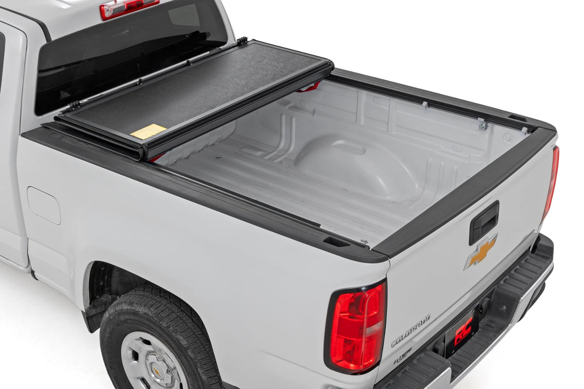 Rough Country - Hard Low Profile Bed Cover - 6' Bed - Chevy/GMC Canyon/Colorado (15-25) - 47120600B for 2015-2024 Chevrolet C