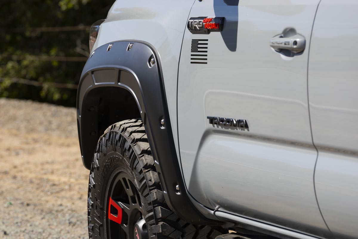 Rough Country - Fender Flares - Defender - 089 Wind Chill - Toyota Tacoma 2WD/4WD (2016-2023) - A-T11621-089 for 2016-2023 To