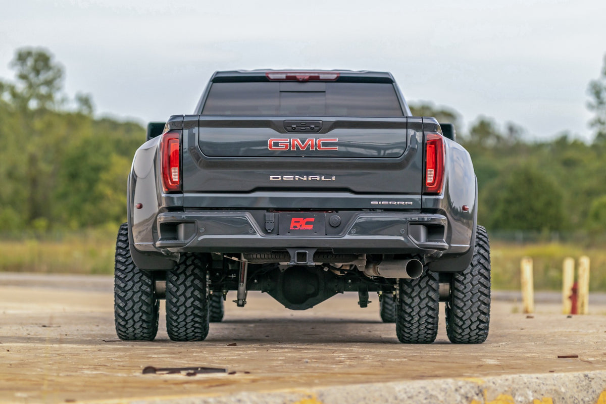 Rough Country - 3 Inch Lift Kit - Chevy/GMC Sierra 3500 HD/Silverado 3500 HD 2WD/4WD (20-25) - 95630RED by Rough Country - cl