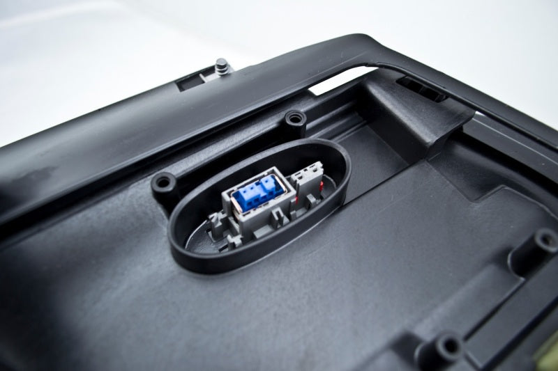 Hella 2005-2007 BMW 525i M5 Xenon Headlight Assembly - H11077021