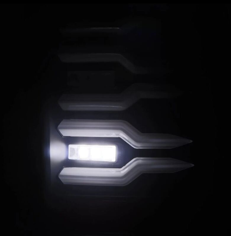 AlphaRex 07-14 Chevrolet Silverado 1500/2500HD/3500HD Luxx-Series LED Tail Lights Blk w/Smoked Lens - 620080