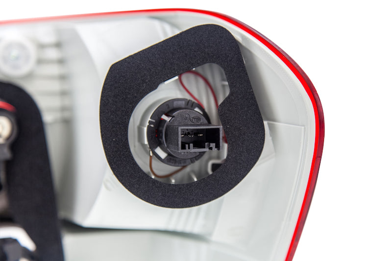 Hella 2008-2011 BMW 1 Series M Tail Light - 009615091