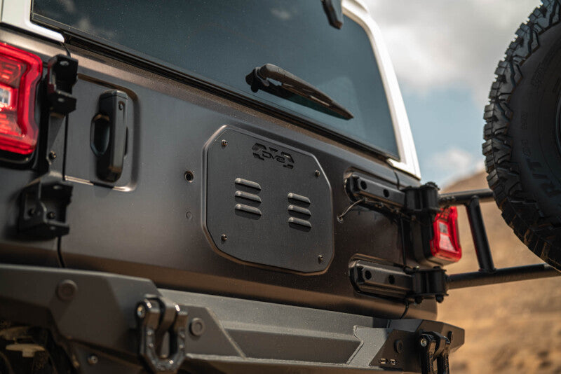 DV8 18-25 Jeep Wrangler JL Body Mounted Tire Carrier - TCJL-14