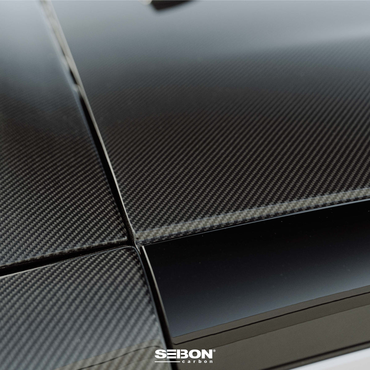 Seibon 2023 Nissan Z Dry Carbon Fiber Roof - CR22NSZ-DRY